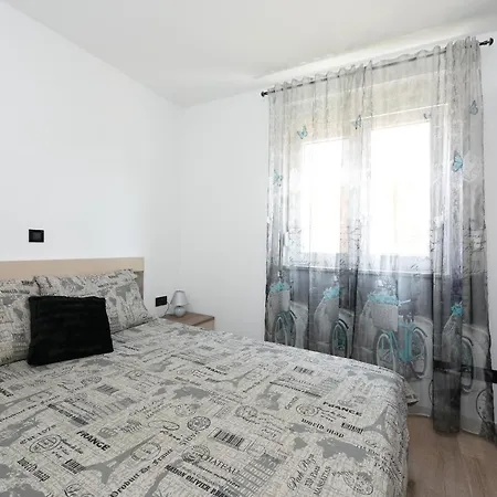 Apartment Matea